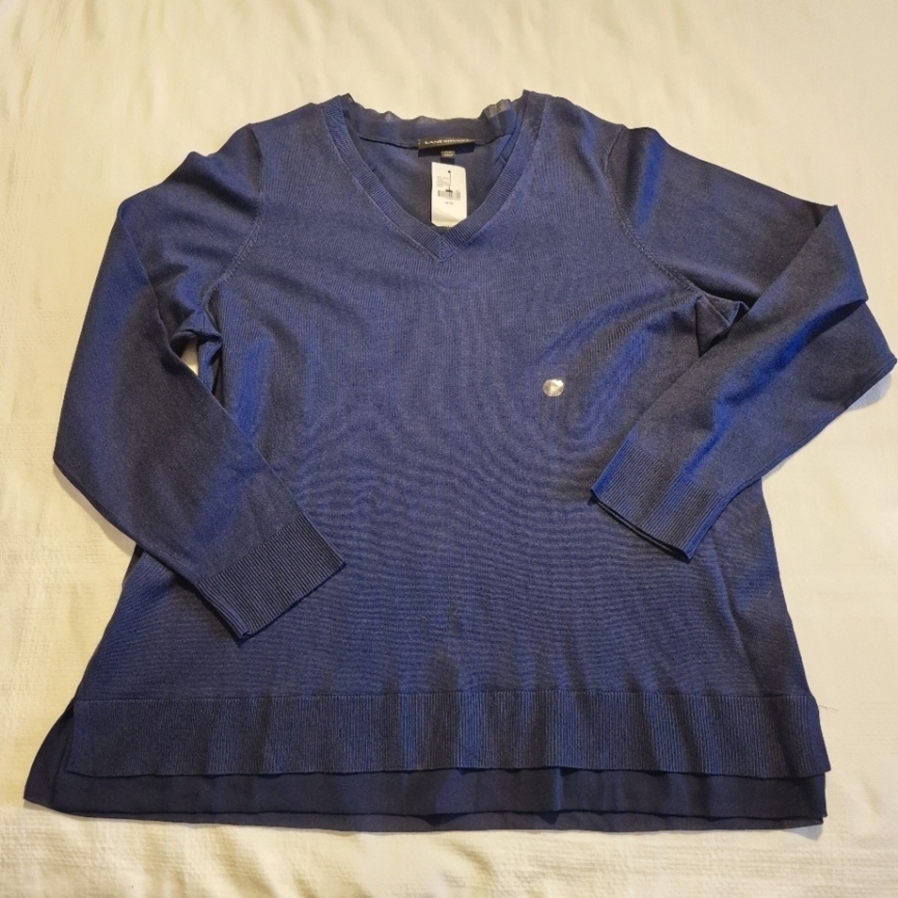 Lane Bryant women's size 18/20 fine knit navy V neck long sleeve sweater NWT